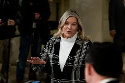 img of The Exhausting Reality of Congressional Service: Senator Lummis's Departure and the Crisis in American Governance