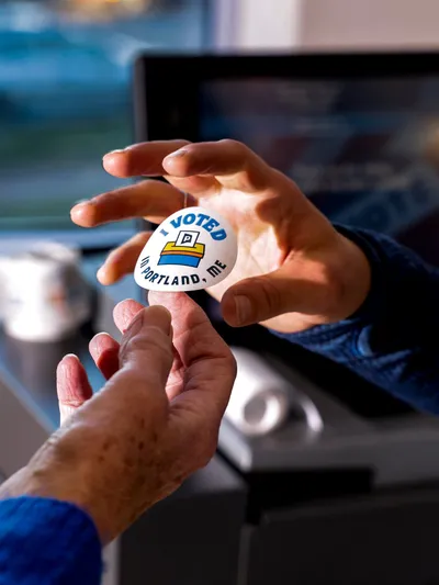 img of The Battle for the Soul of the Democratic Party: Ideological Crossroads in the 2026 Primaries