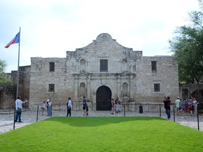 img of Political Interference Forces Alamo CEO Resignation in Chilling Attack on Historical Truth