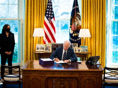 img of Republican Report on Biden's Autopen Use: Facts Versus Political Theater
