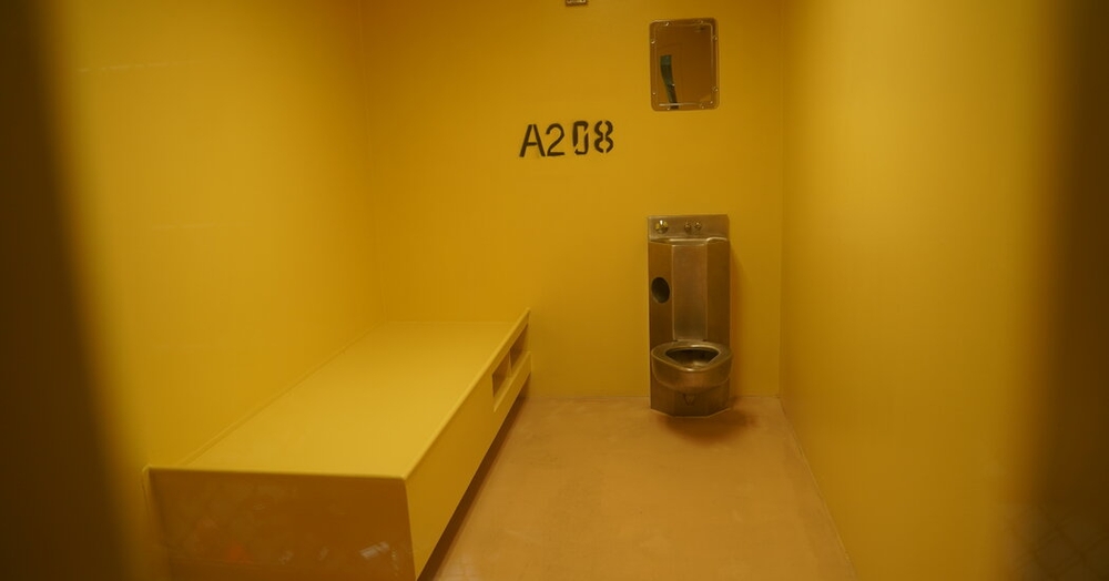 img of The Shameful Return to Guantánamo: Migrants Treated Like Enemy Combatants