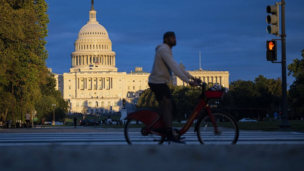 img of Judicial Intervention Halts Administration's Attempt to Purge Federal Workforce During Shutdown