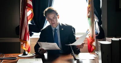 img of The Hollow Echoes of an Empty Capitol: A Government in Shutdown