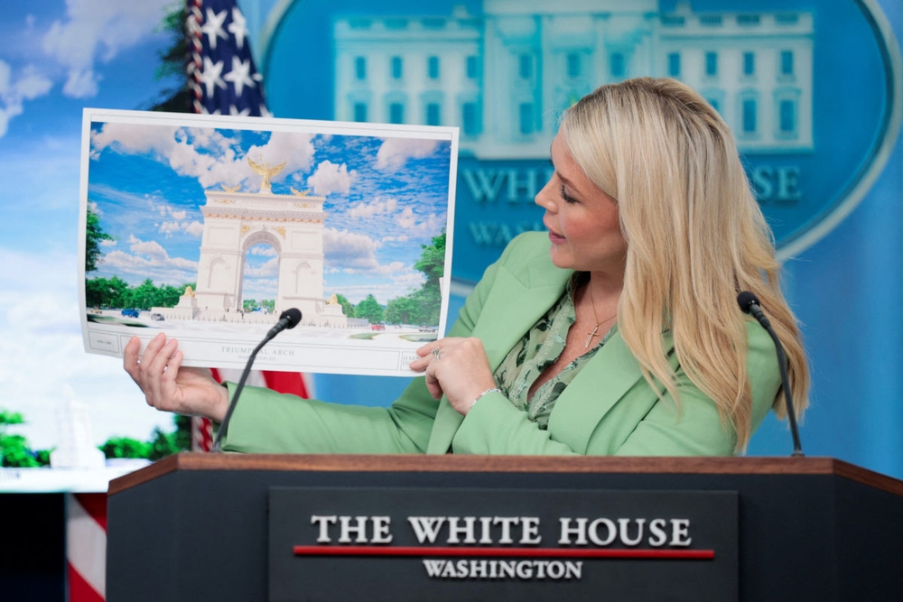img of Monumental Ego: The Troubling Pursuit of a Presidential Legacy in Stone and Paint