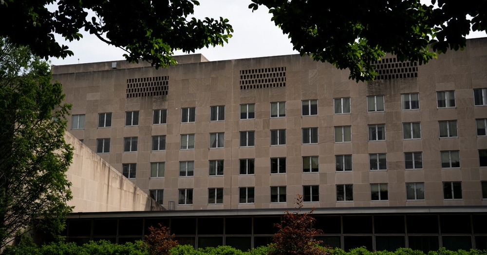 img of A Shocking Betrayal: Senior Adviser Arrested for Massive Classified Document Hoard