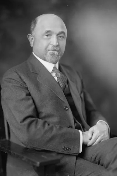 img of The Ghost of Humphrey's Executor: How a 90-Year-Old Case Warns Us About Presidential Overreach Today