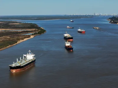 img of Argentina's Export Tax Dilemma: Economic Sovereignty Versus Fiscal Dependency