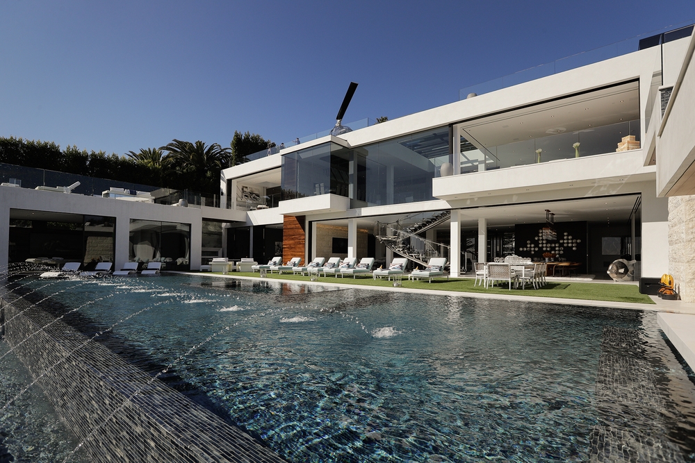 img of California's Wealth Tax Proposal: Repeating Europe's Costly Economic Mistakes