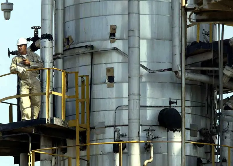 img of The Hypocrisy of Selective Sanctions: US Policy Shift on Venezuela's Oil Industry